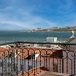 Arriaga River Views Ii * Lisbon